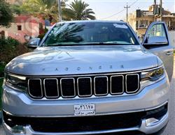 Jeep Grand Wagoneer